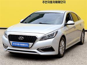 HYUNDAI Sonata - Vista 4
