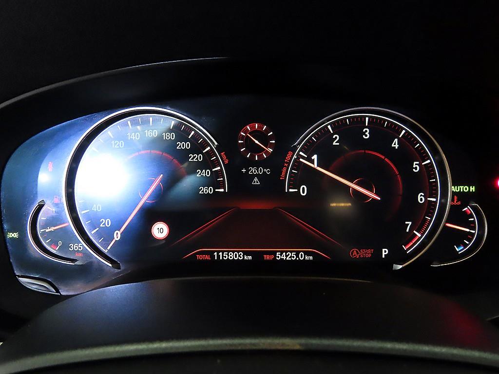 BMW 5 Series - Vista 9