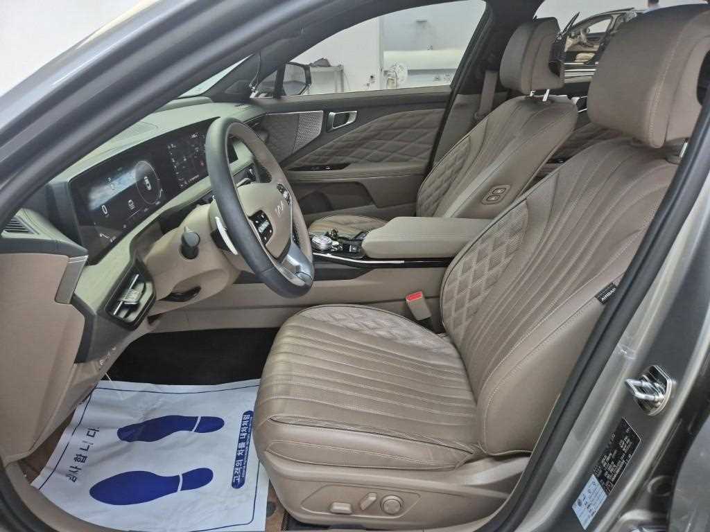 KIA K8 - Vista 11