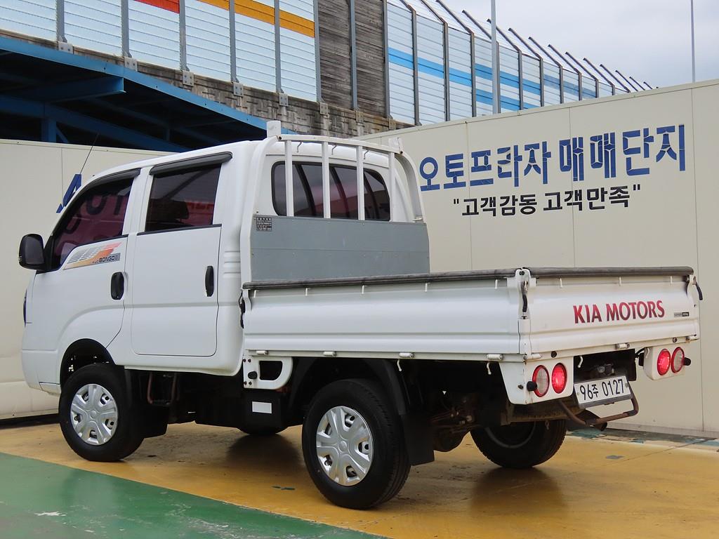Small Truck Cargo (small) - Vista 4