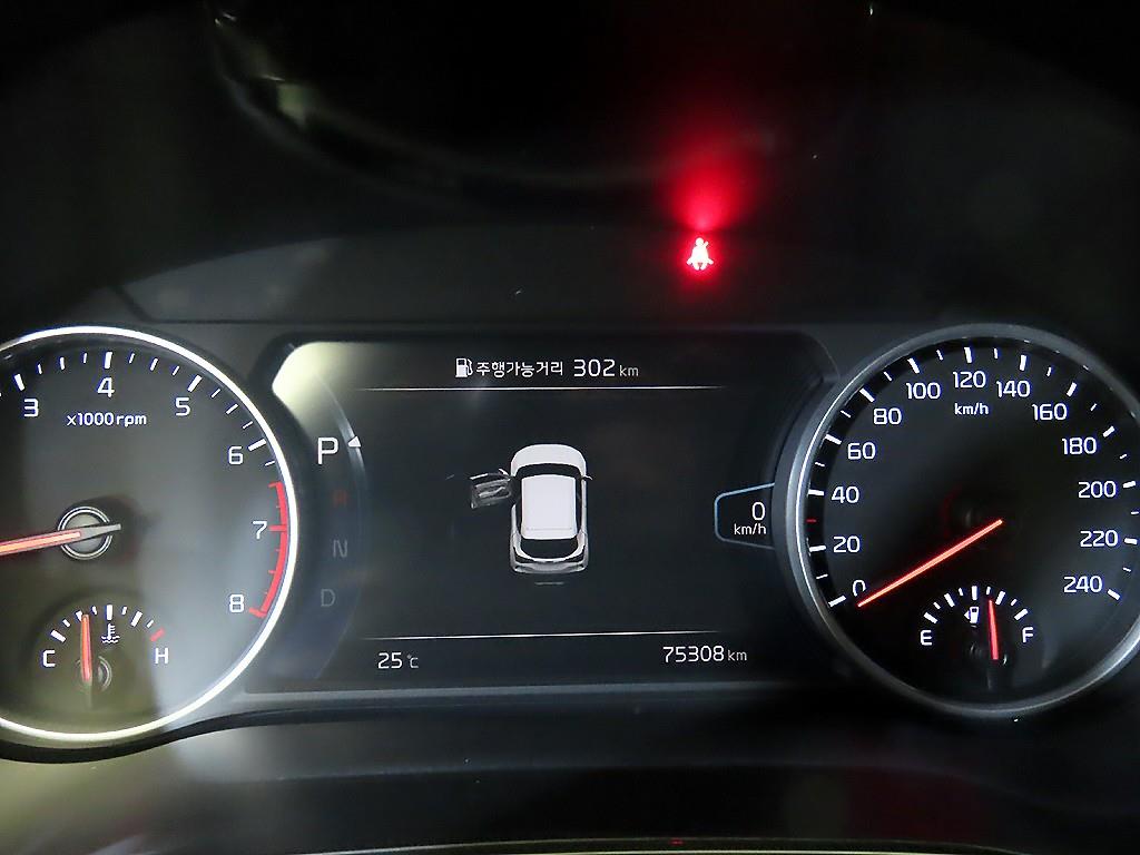 KIA Seltos - Vista 9