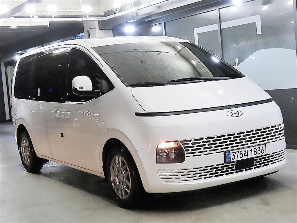 HYUNDAI Staria 2023 Blanco - Importación desde Corea - HF Imports Iquique - Foto 1