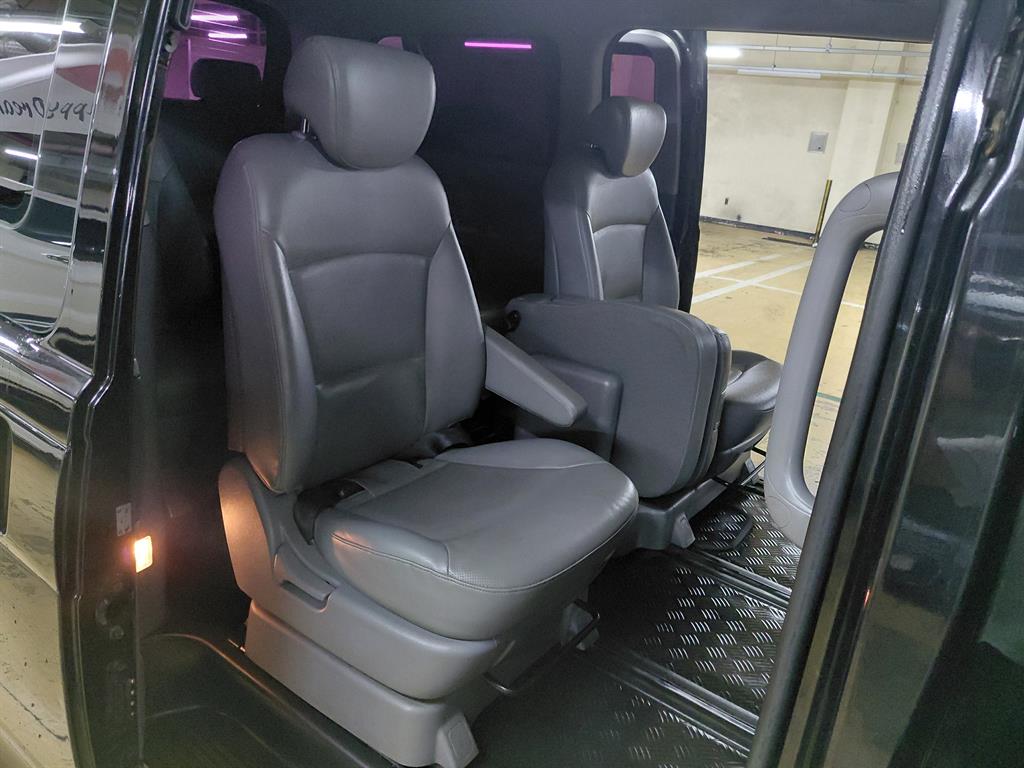 HYUNDAI Starex 2017 Negro - Importación desde Corea - HF Imports Iquique - Foto 17