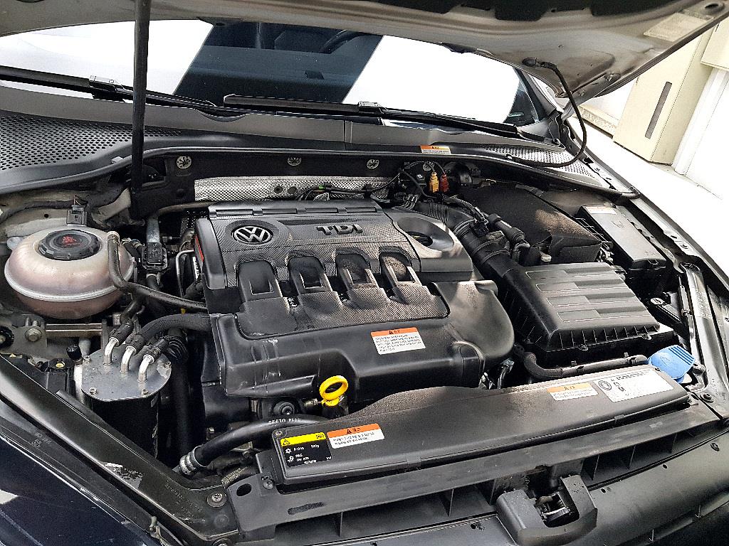 Volkswagen Golf - Vista 6