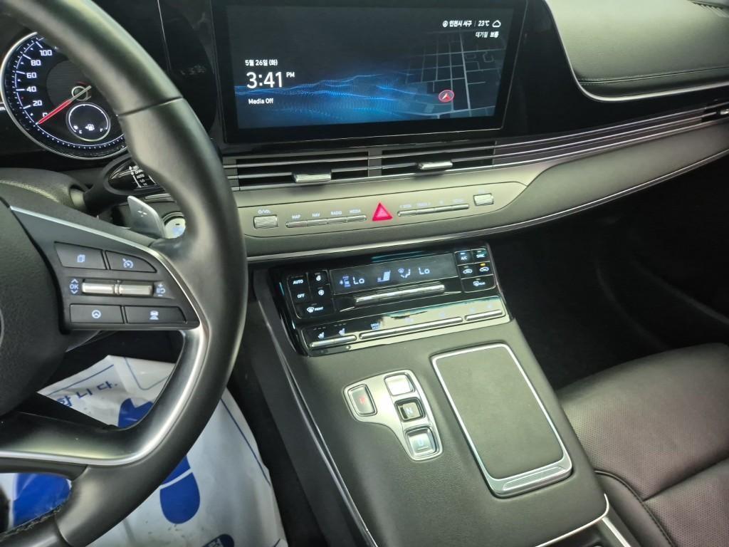 HYUNDAI Grandeur - Vista 12