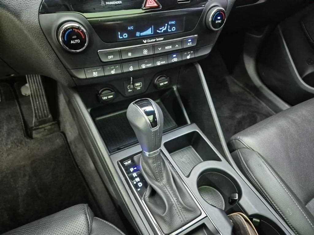HYUNDAI Tucson - Vista 8