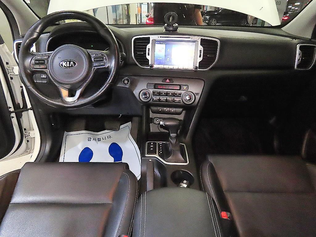 KIA Sportage - Vista 10