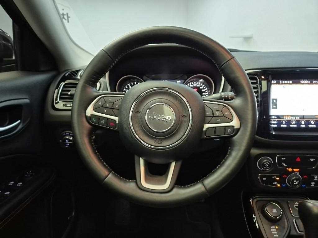 Jeep Compass - Vista 9