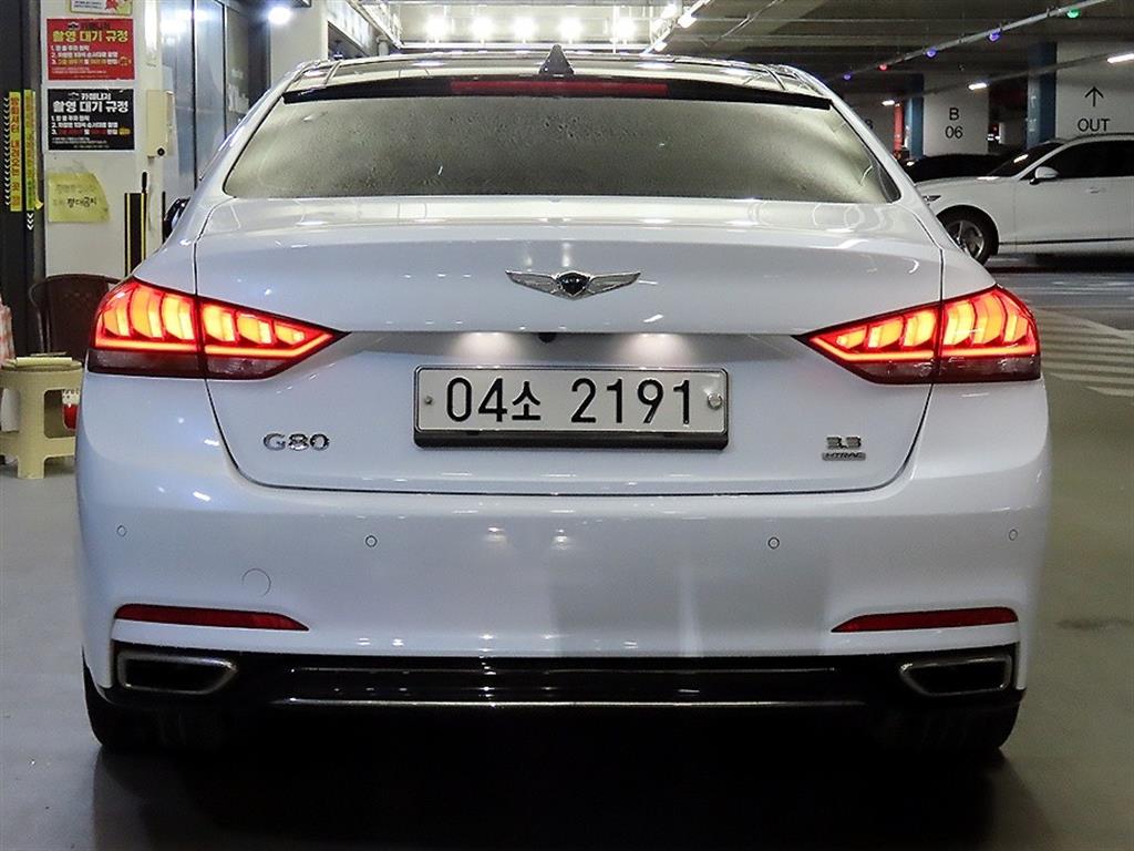 Genesis G80 - Vista 5