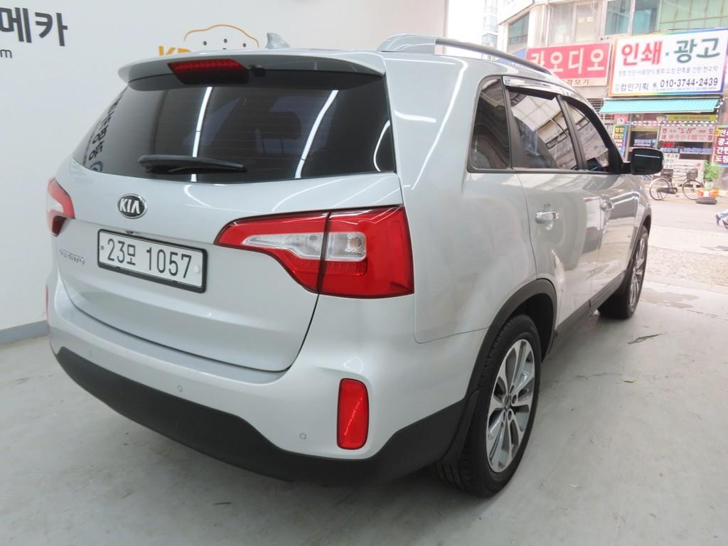 KIA Sorento - Vista 3
