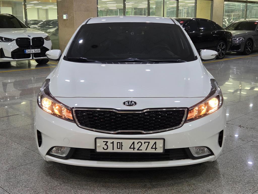 KIA K3 - Vista 2