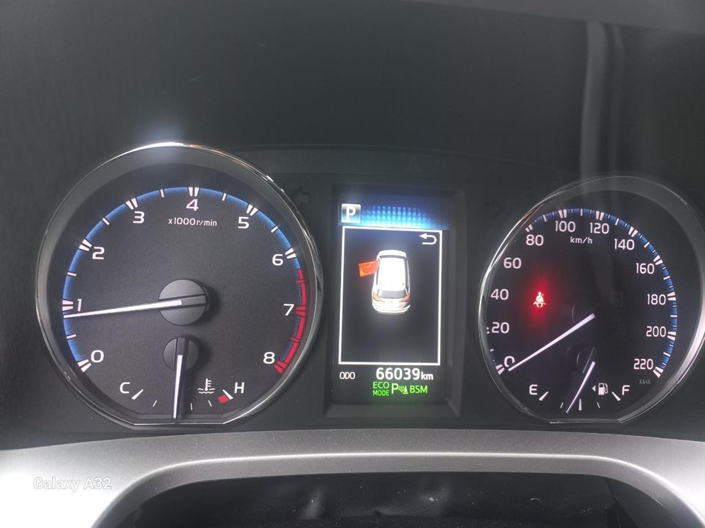 Toyota RAV4 - Vista 10