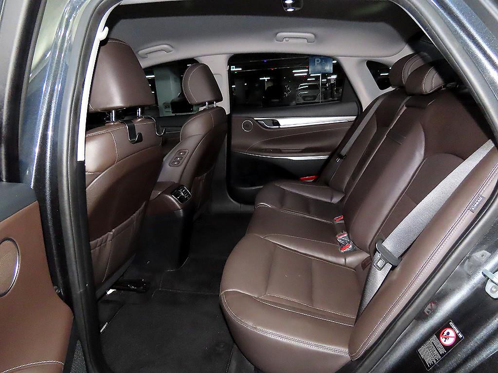 HYUNDAI Grandeur - Vista 7