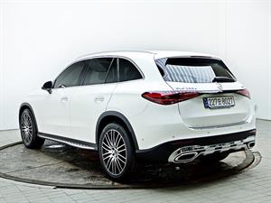Mercedes Benz GLC Class - Vista 8