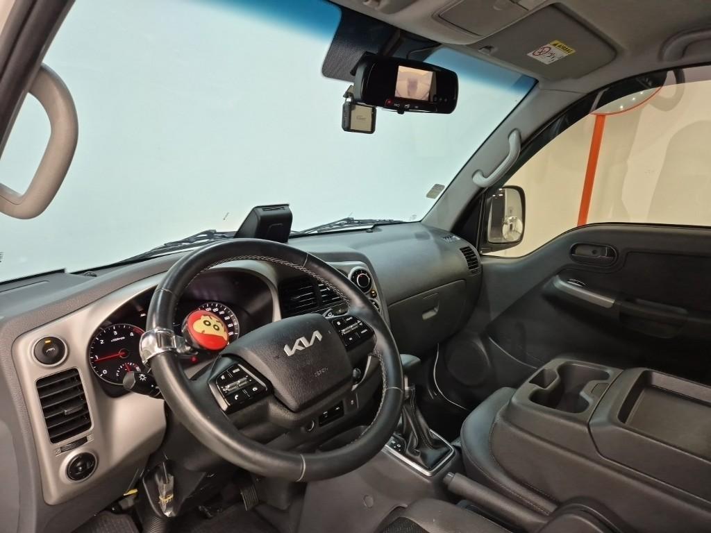 Small Truck Normal Box(High Deck) - Vista 8