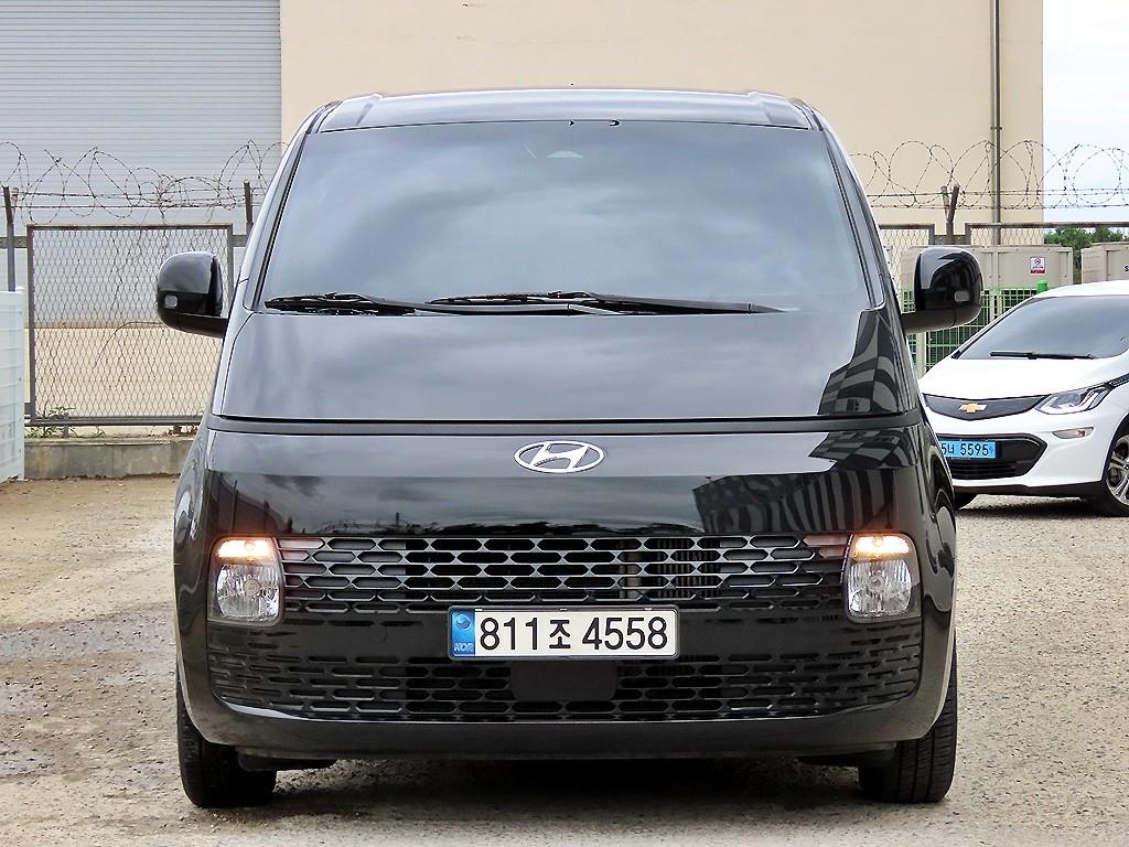 HYUNDAI Staria 2022 Negro - Importación desde Corea - HF Imports Iquique - Foto 1