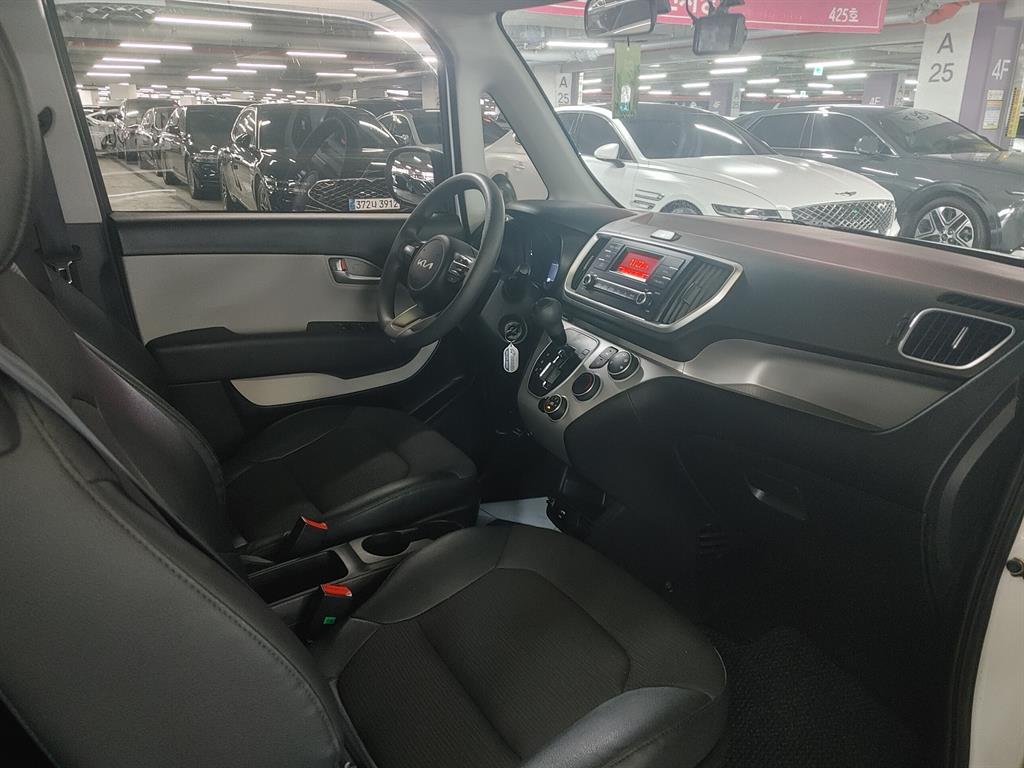 KIA Ray - Vista 6