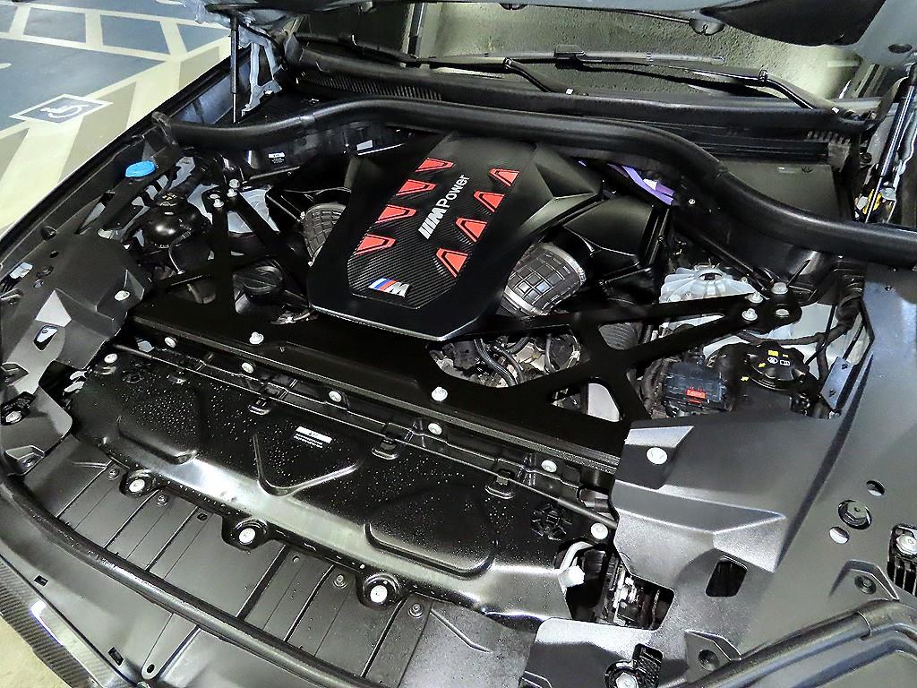 BMW X6M 2024 - Importación desde Corea - HF Imports Iquique - Foto 19