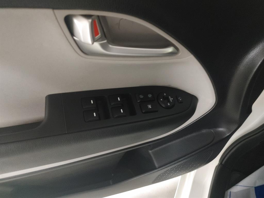 KIA Ray 2022 Blanco - Importación desde Corea - HF Imports Iquique - Foto 13