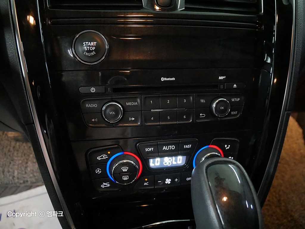 SAMSUNG SM7 2017 Blanco - Importación desde Corea - HF Imports Iquique - Foto 14