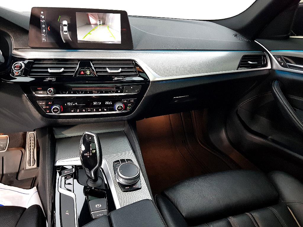 BMW 5 Series - Vista 10