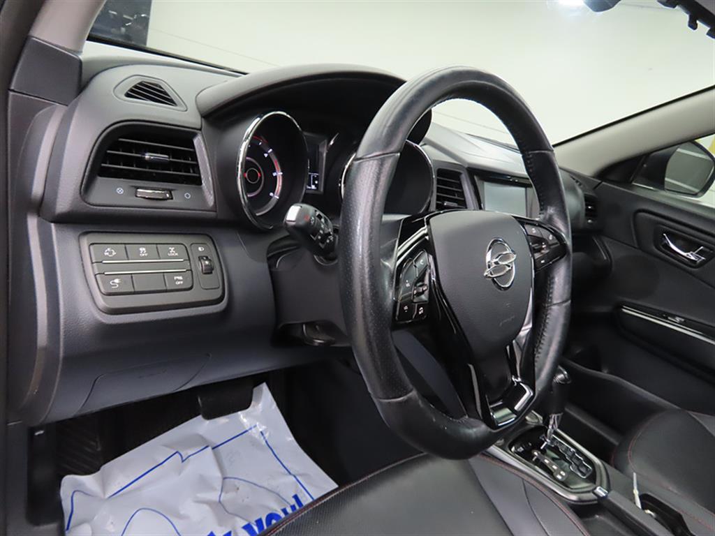 Ssangyong Tivoli 2016 Gris - Importación desde Corea - HF Imports Iquique - Foto 13
