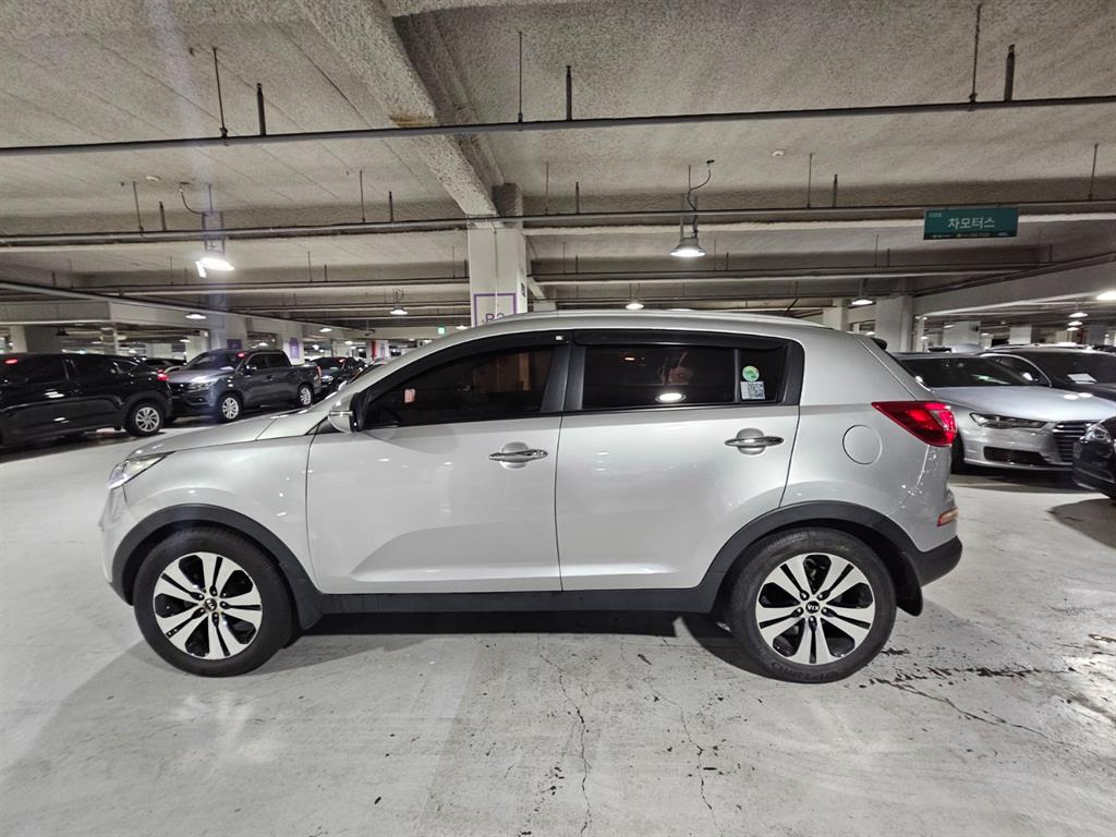 KIA Sportage - Vista 6