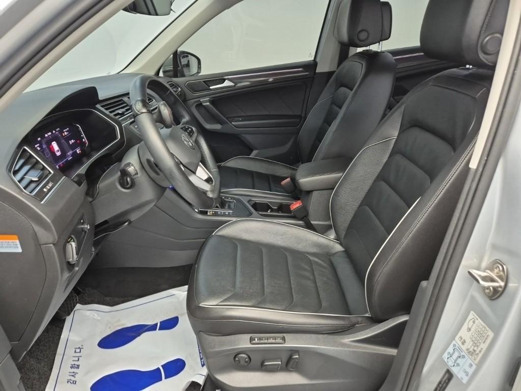 Volkswagen Tiguan - Vista 11