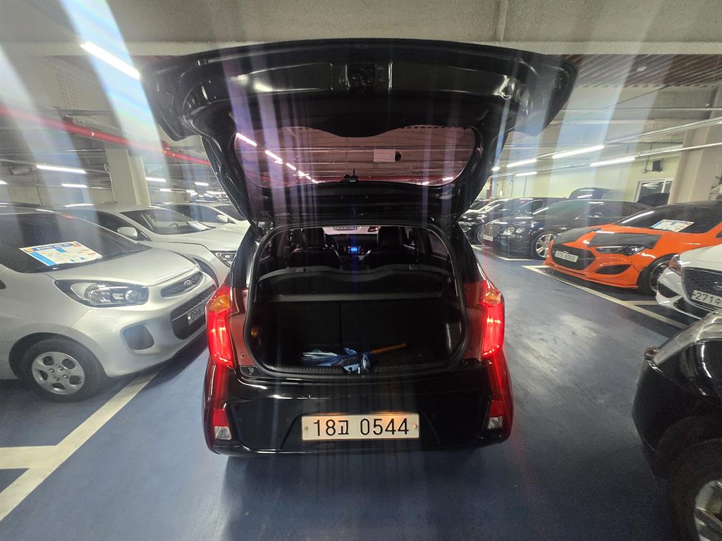 KIA Morning 2016 Negro - Importación desde Corea - HF Imports Iquique - Foto 17