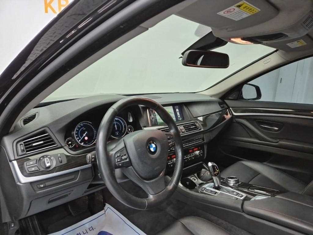 BMW 5 Series - Vista 7