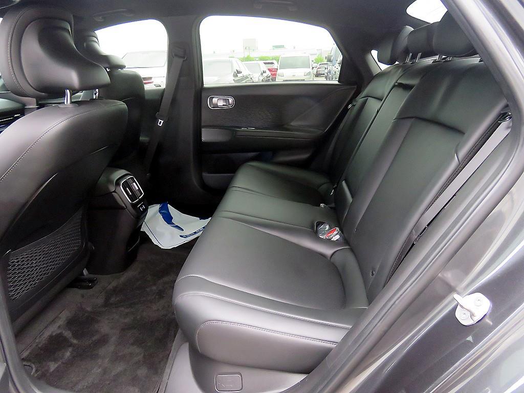 HYUNDAI Ioniq 6 - Vista 7