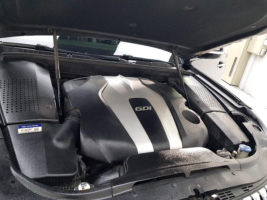 HYUNDAI Equus - Vista 6