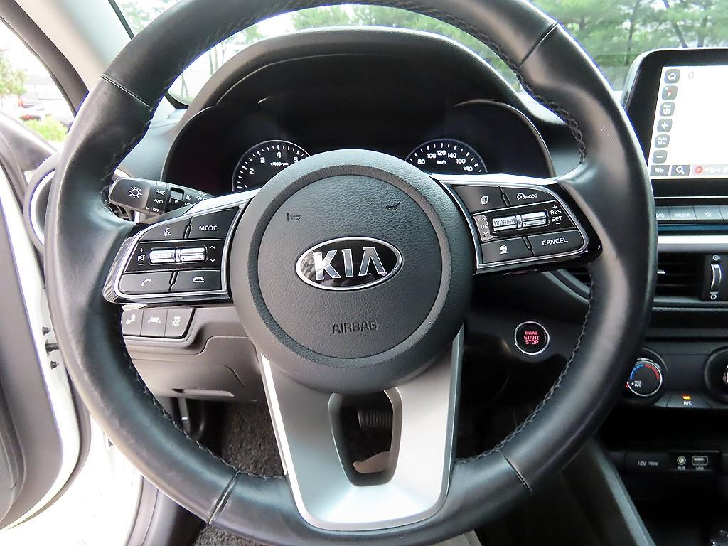 KIA K3 - Vista 8