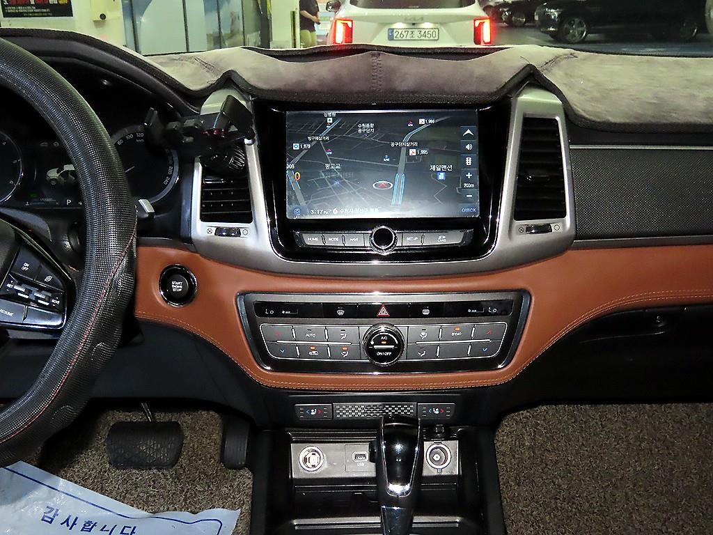 Ssangyong Rexton - Vista 11