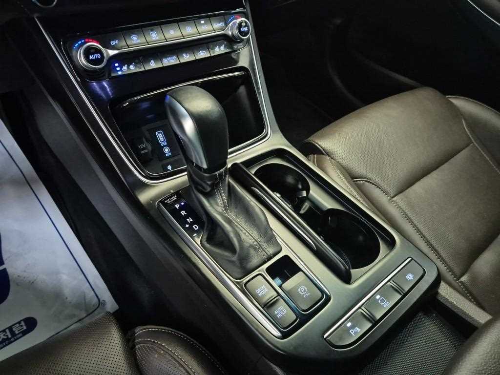 HYUNDAI Grandeur - Vista 8