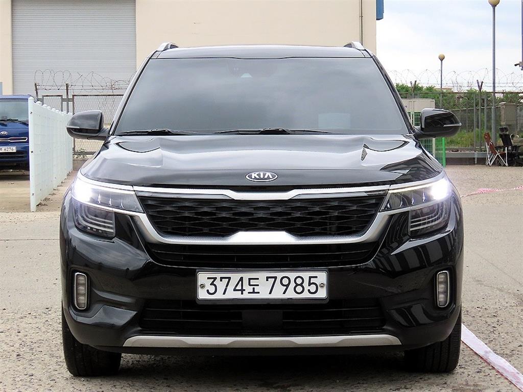 KIA Seltos 2020 Negro - Importación desde Corea - HF Imports Iquique - Foto 1