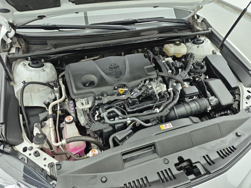 Toyota Camry - Vista 6