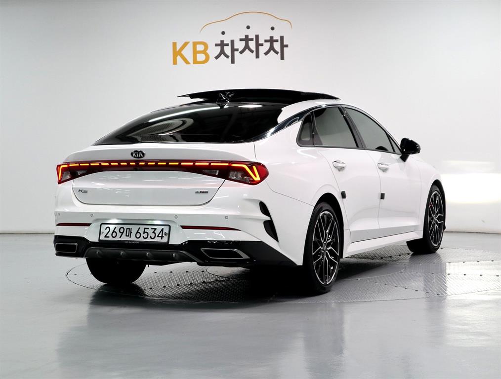 KIA K5 - Vista 3