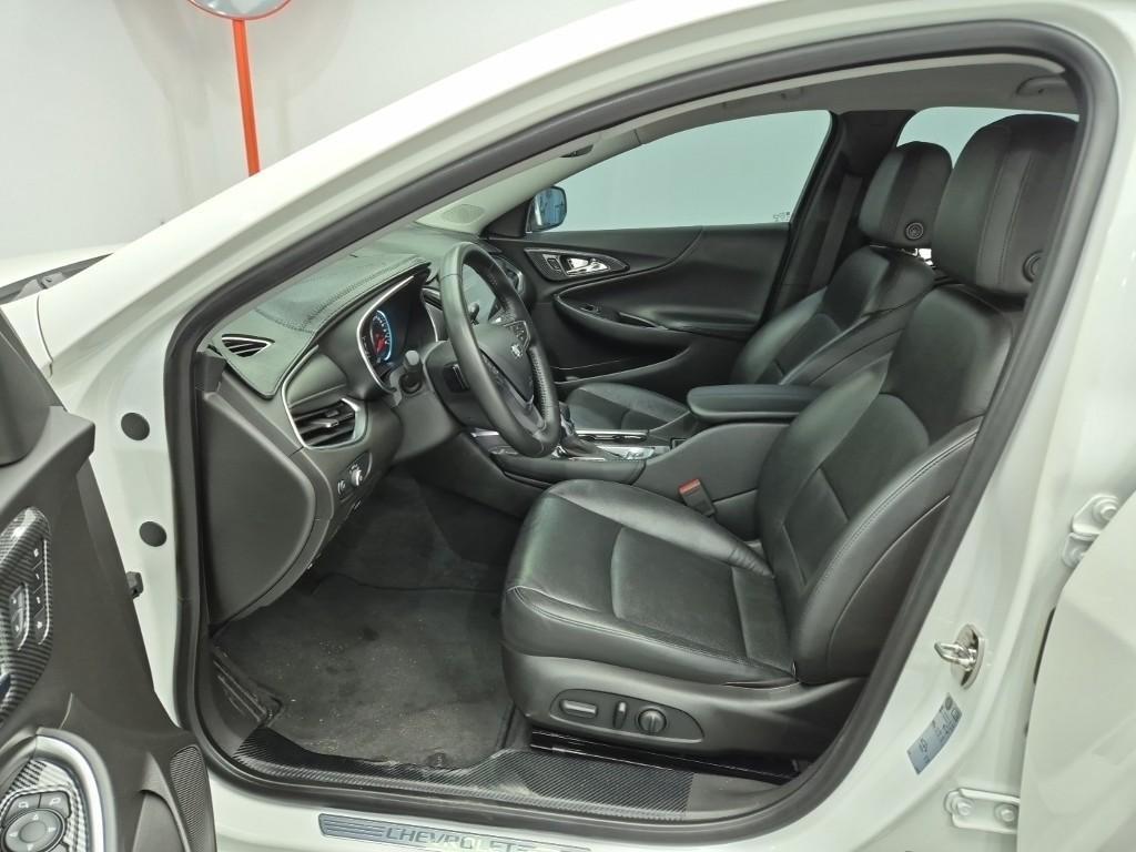 Chevrolet Malibu - Vista 11