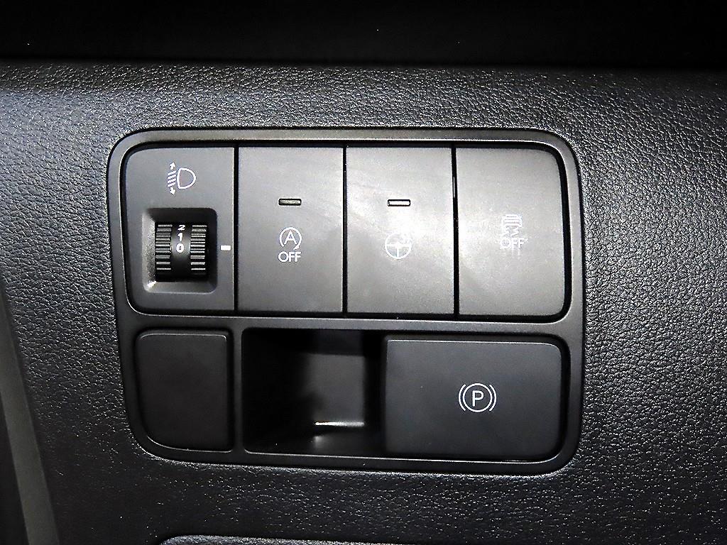 HYUNDAI Staria 2023 Blanco - Importación desde Corea - HF Imports Iquique - Foto 14
