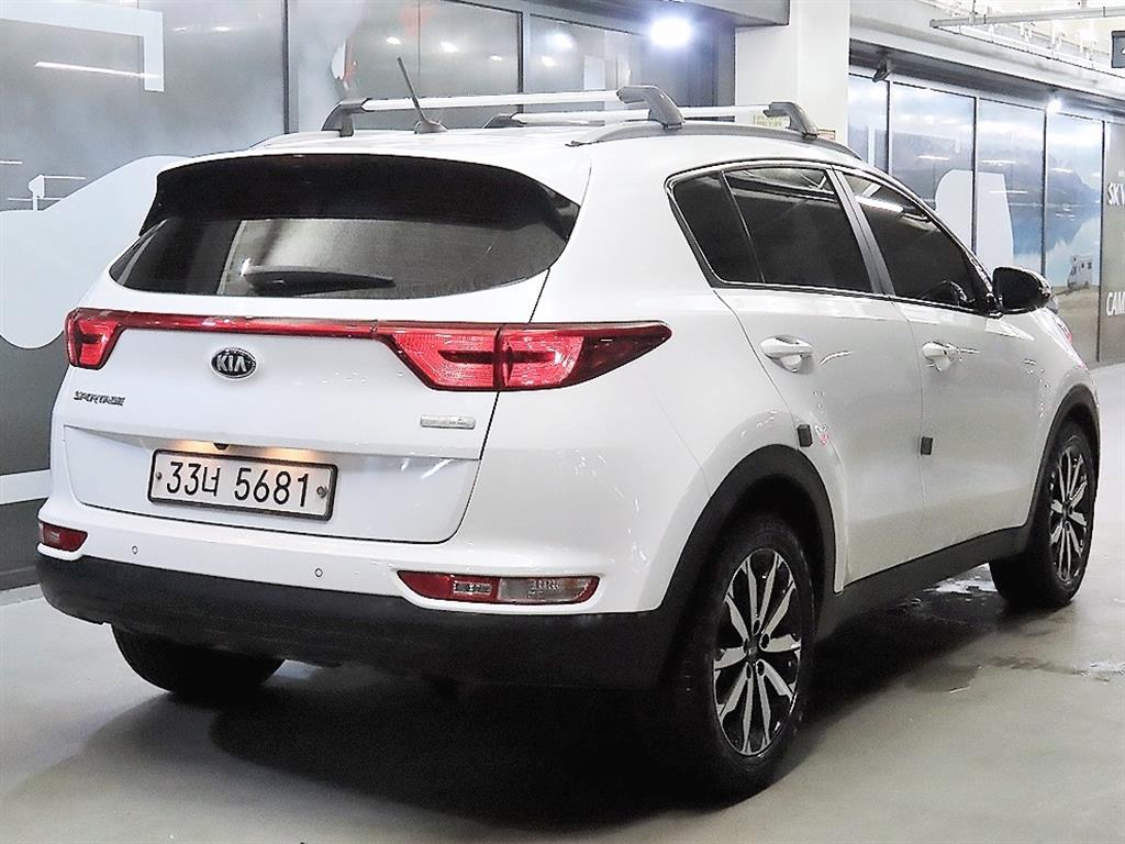 KIA Sportage - Vista 4