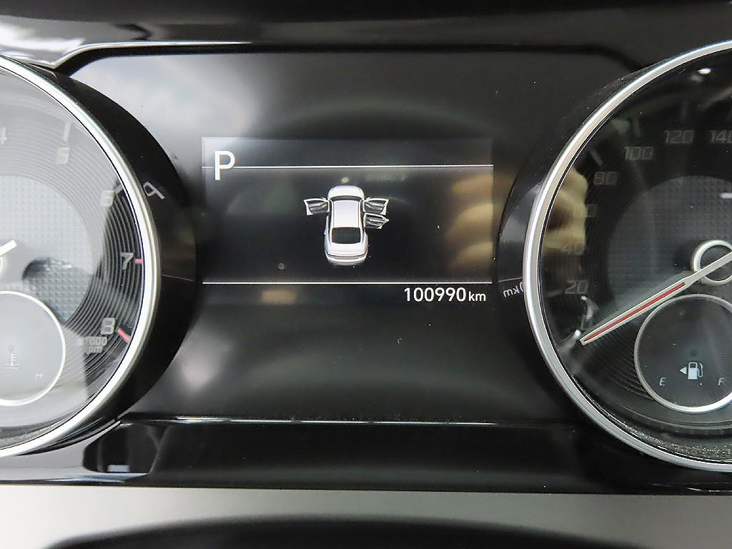 HYUNDAI Grandeur - Vista 11