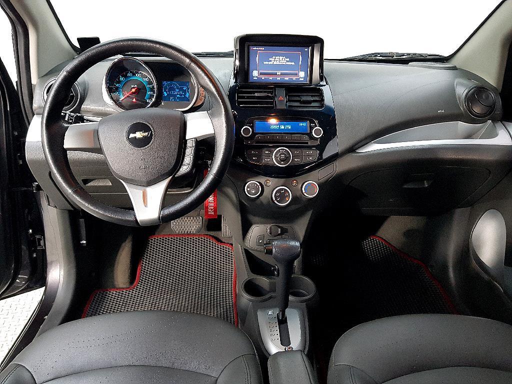 Chevrolet Spark - Vista 5