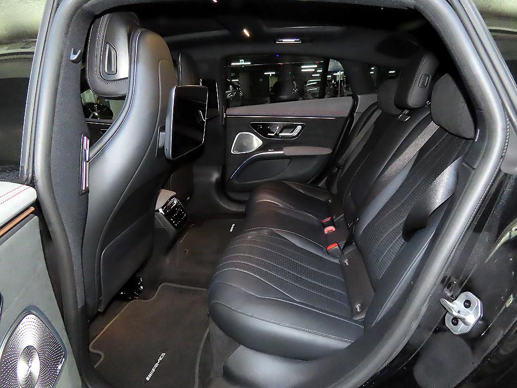 Mercedes Benz EQS - Vista 2