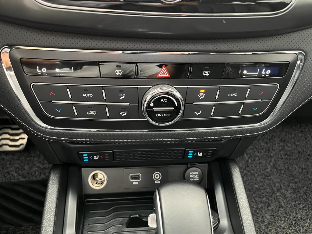 Ssangyong Rexton - Vista 11