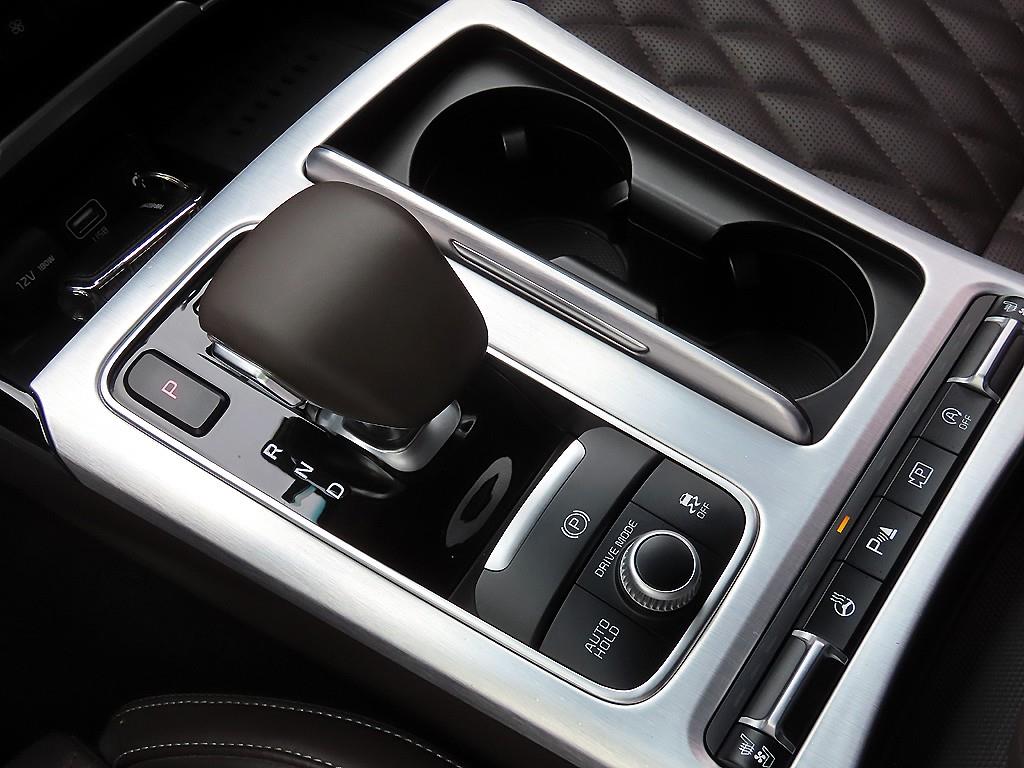 KIA Stinger - Vista 10