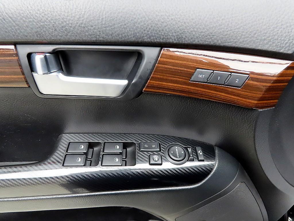 KIA Mohave - Vista 11