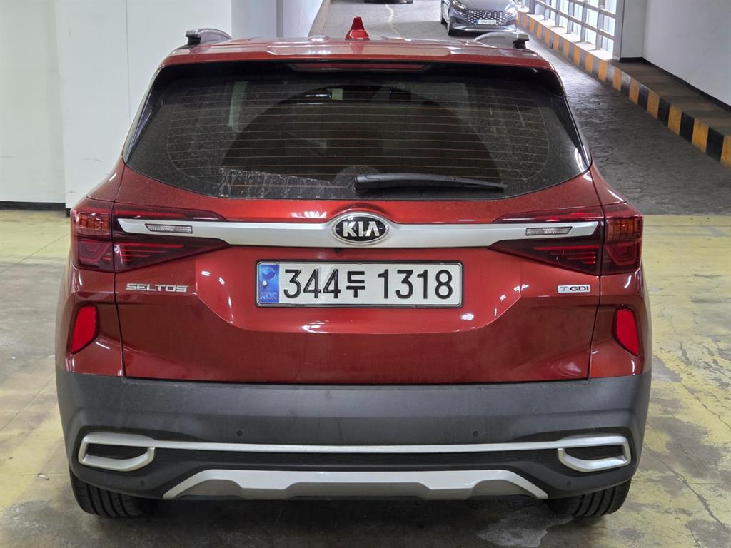 KIA Seltos - Vista 4
