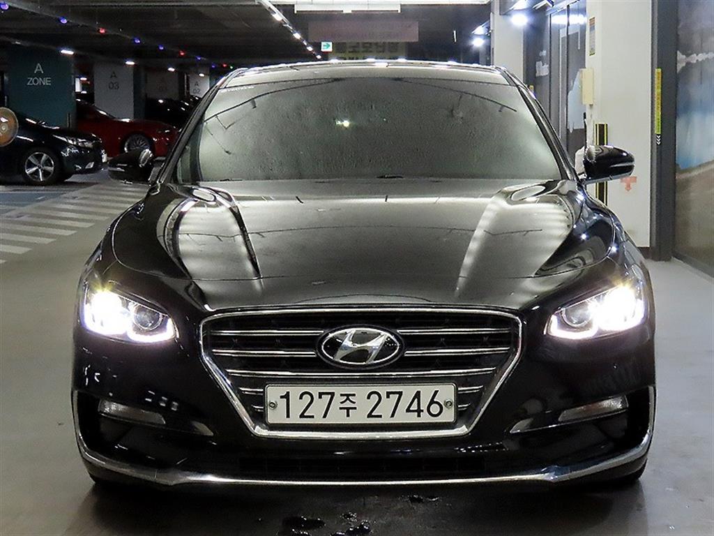 HYUNDAI Grandeur - Vista 2