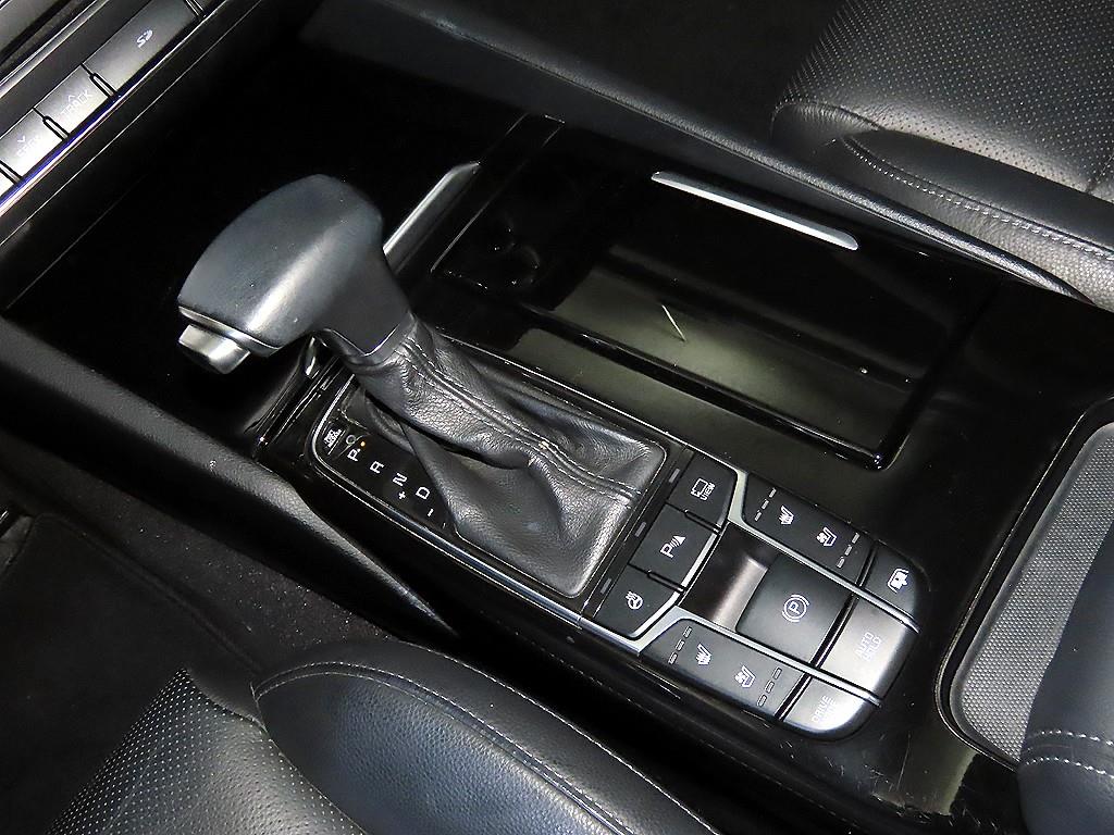 KIA K7 - Vista 12